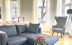 Big Apartment Vienna